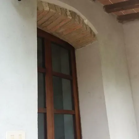 Il Sorriso Di *