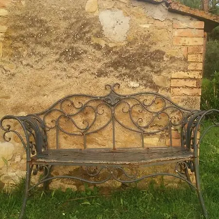 Il Sorriso Di Oda ve Kahvaltı Volterra
